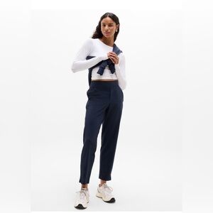 Athleta Brooklyn Ankle Pant – Navy Blue (Size 4) ✨